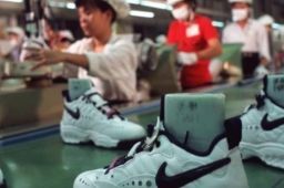 越南停产上亿双耐克鞋无法交货